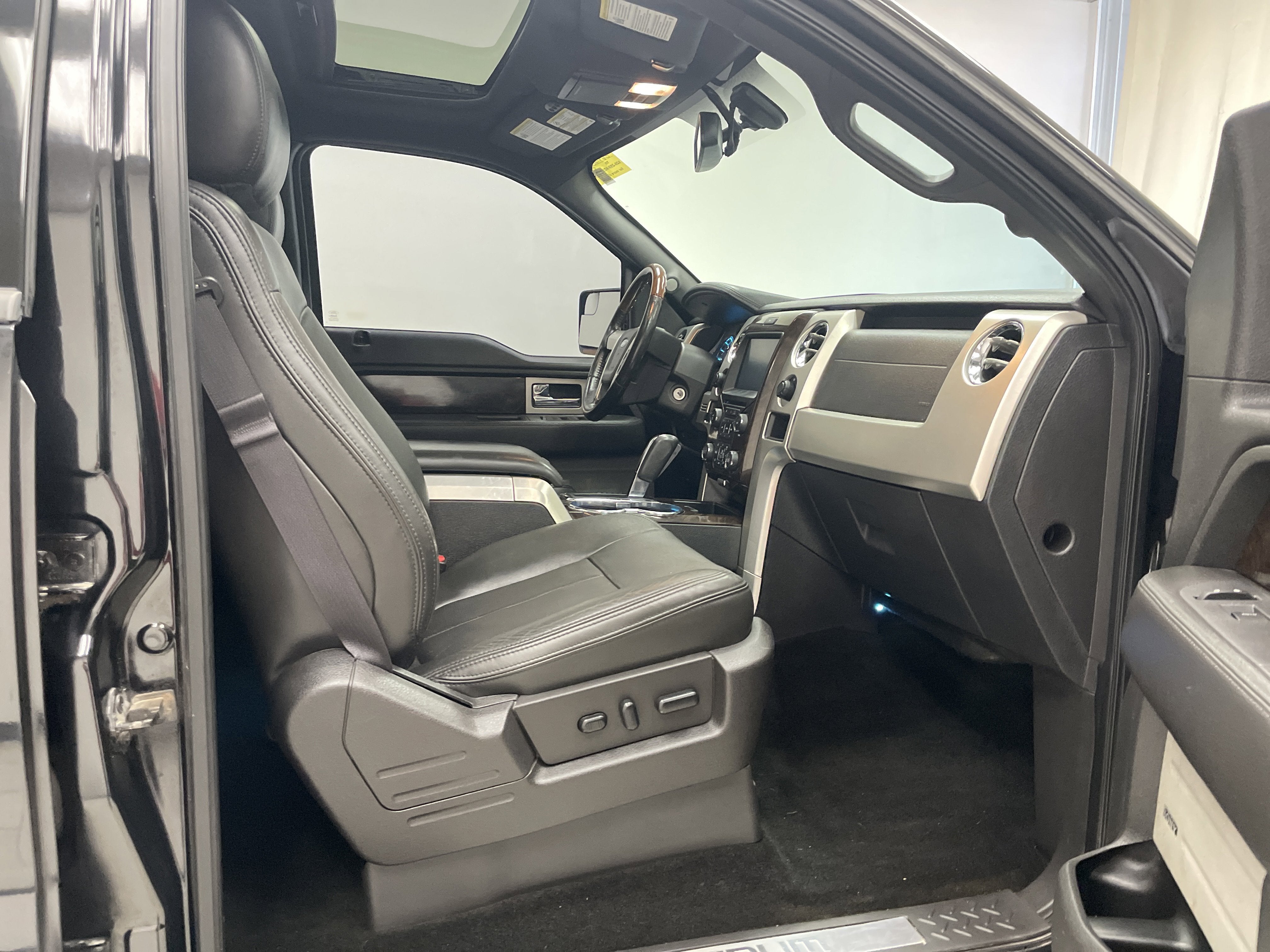 2014 Ford F-150 Platinum