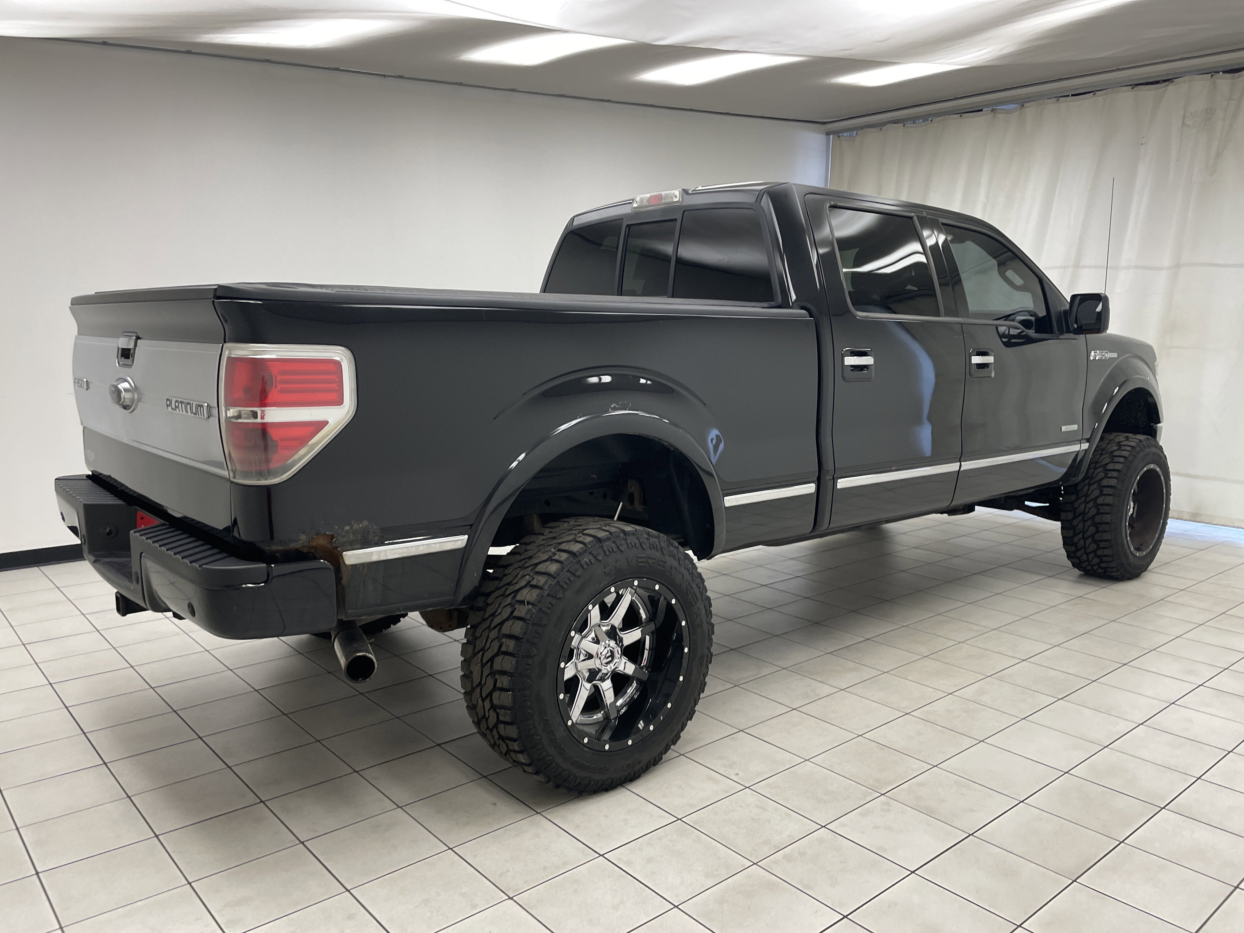 2014 Ford F-150 Platinum