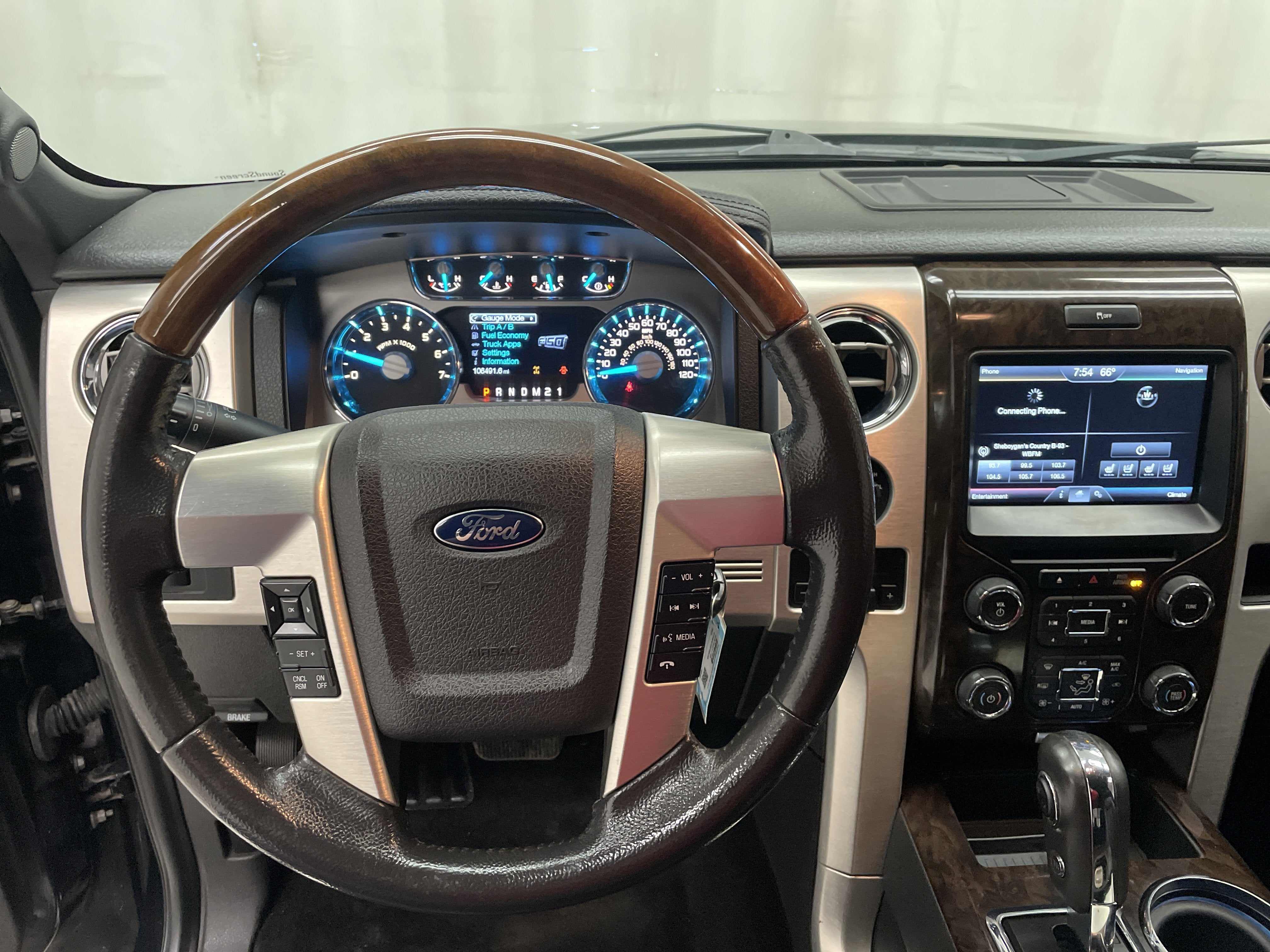 2014 Ford F-150 Platinum