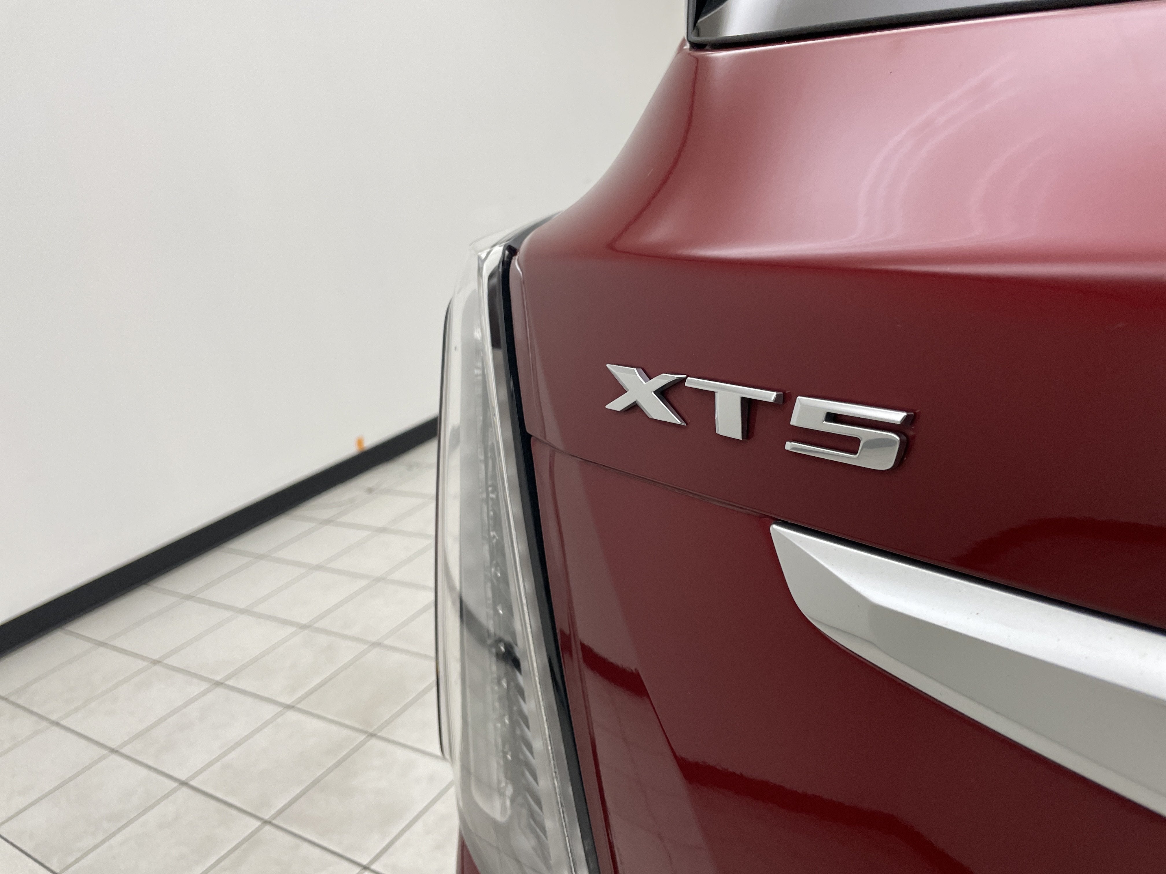2020 Cadillac XT5 AWD Sport