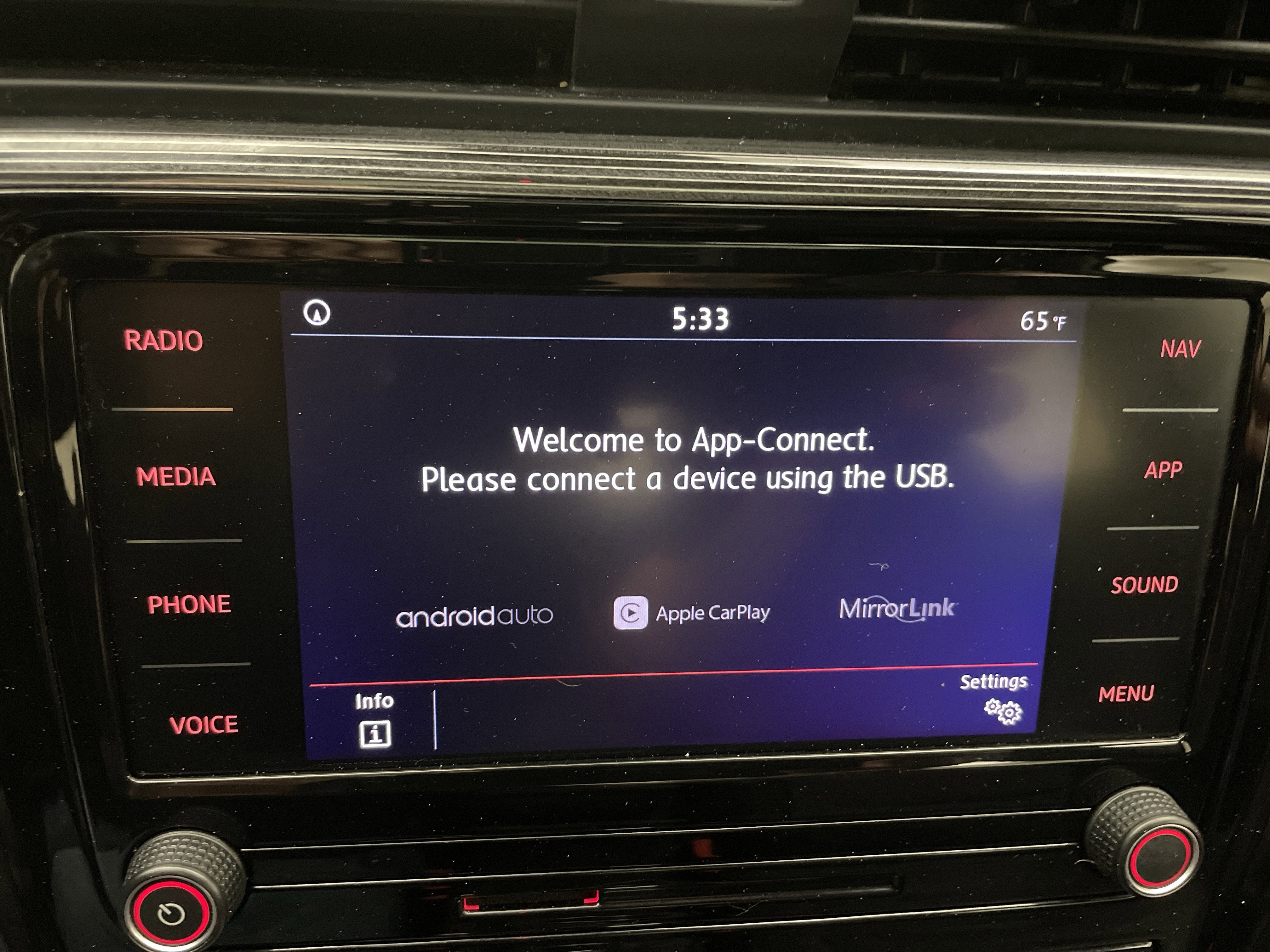 2021 Volkswagen Passat 2.0T R-Line