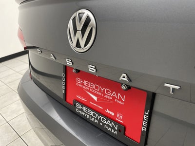2021 Volkswagen Passat 2.0T R-Line