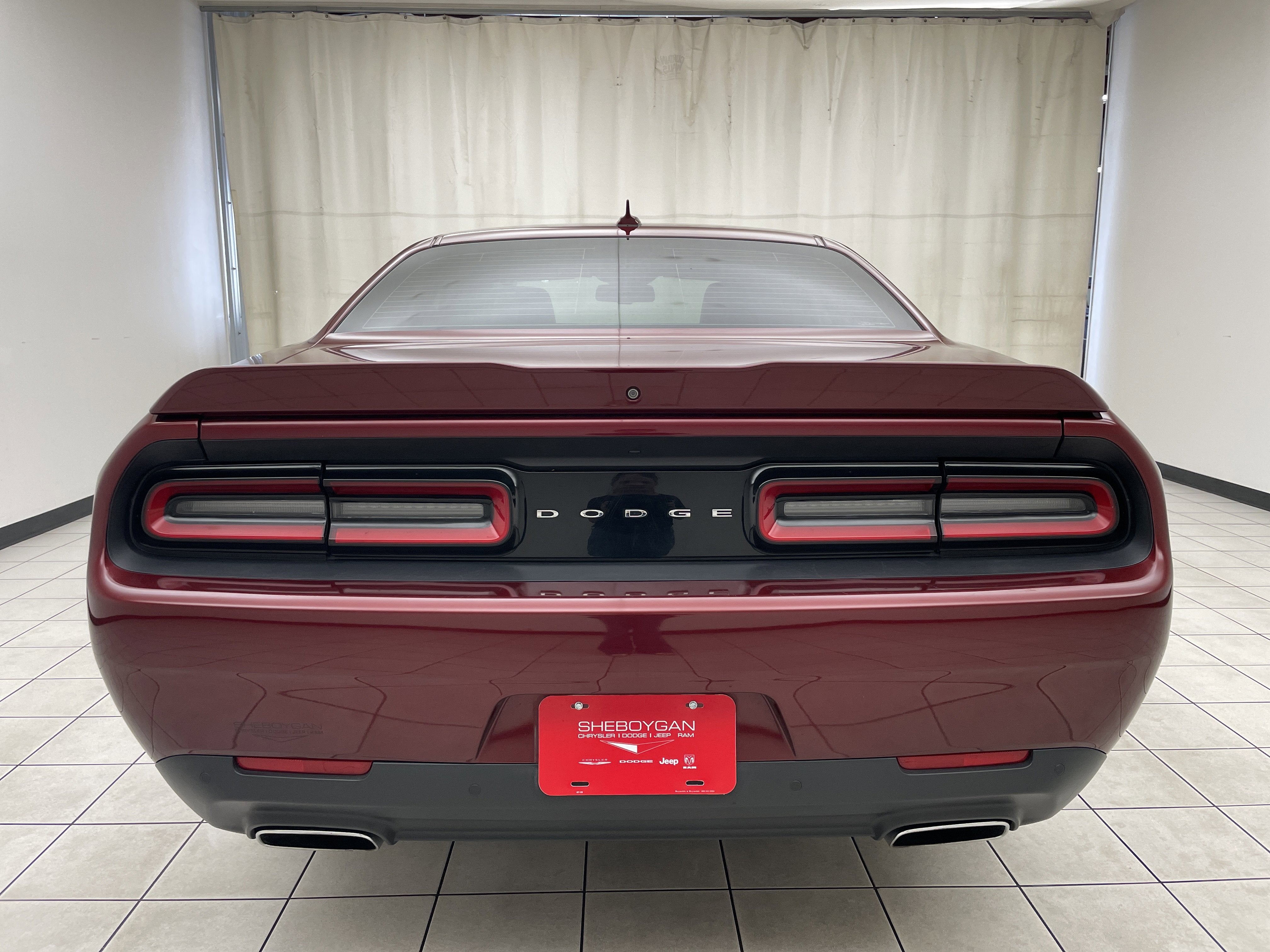 2018 Dodge Challenger SXT Plus