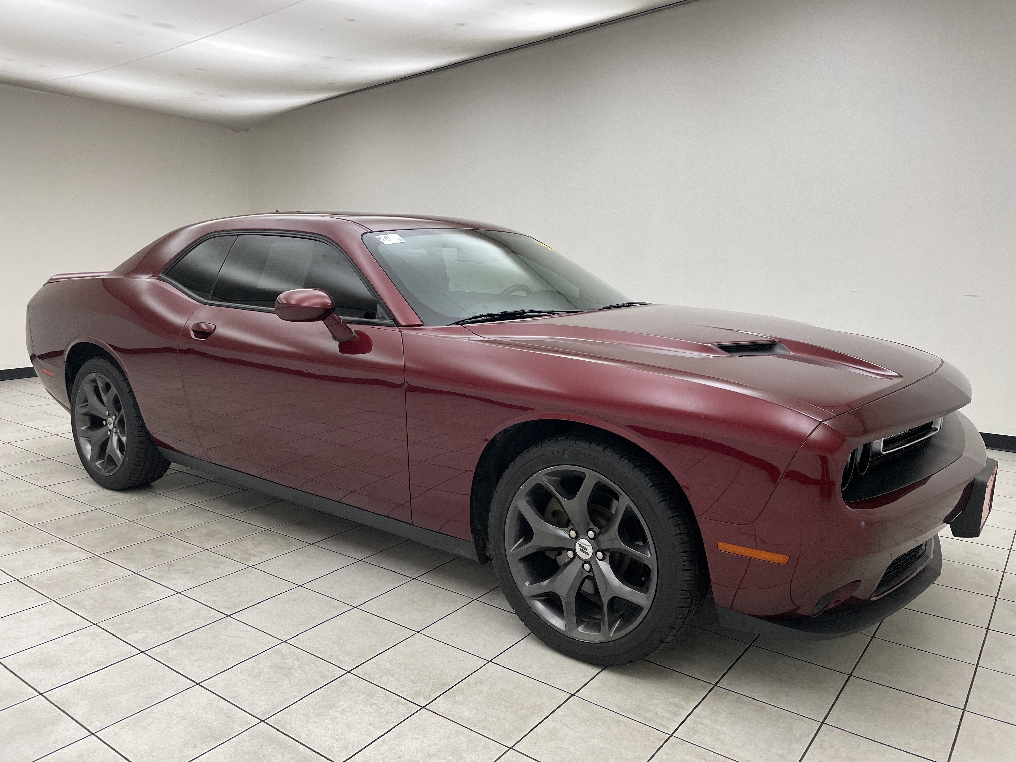 2018 Dodge Challenger SXT Plus