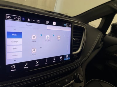 2024 Chrysler Pacifica Limited