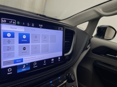 2024 Chrysler Pacifica Touring L AWD