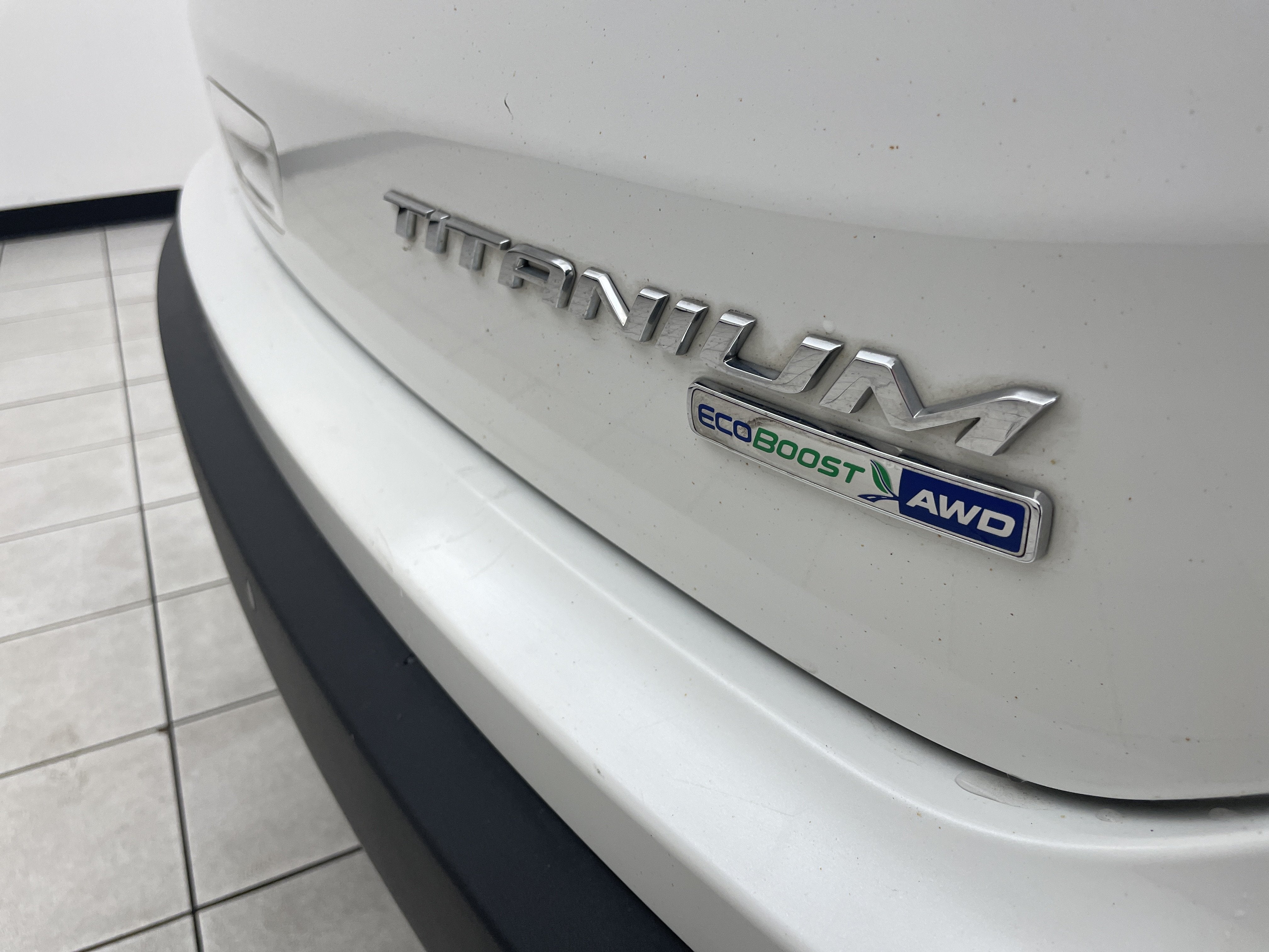 2020 Ford Edge Titanium