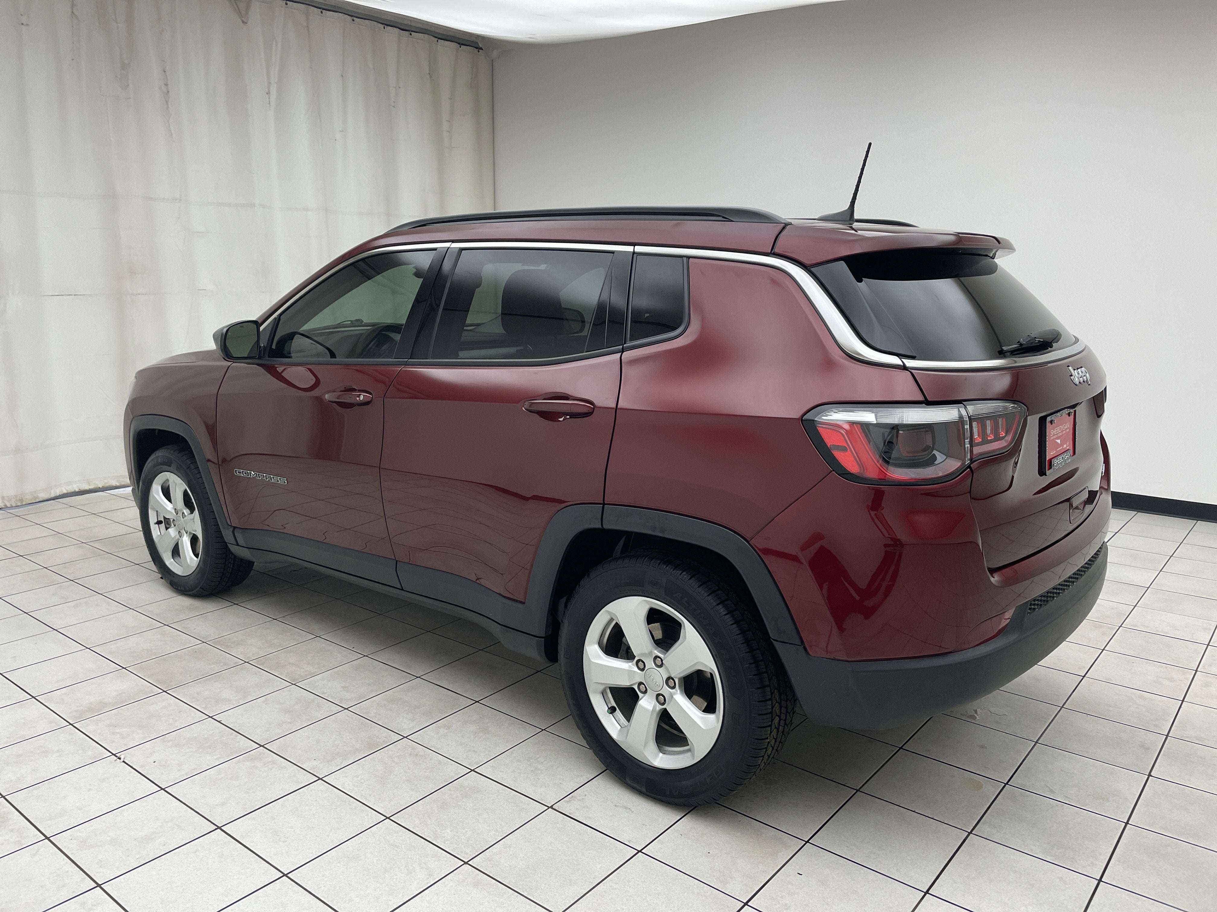 2022 Jeep Compass Latitude FWD