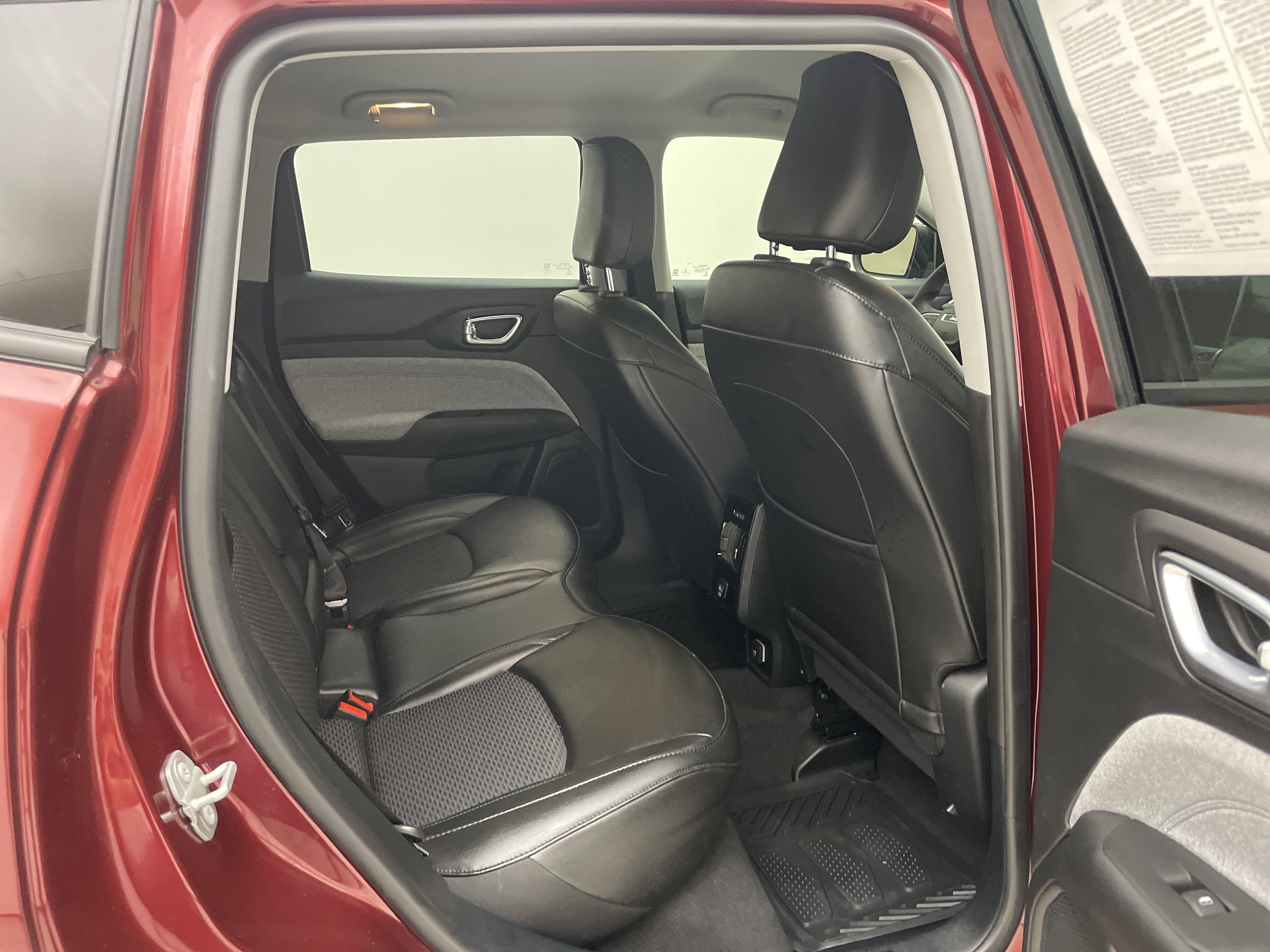 2022 Jeep Compass Latitude FWD