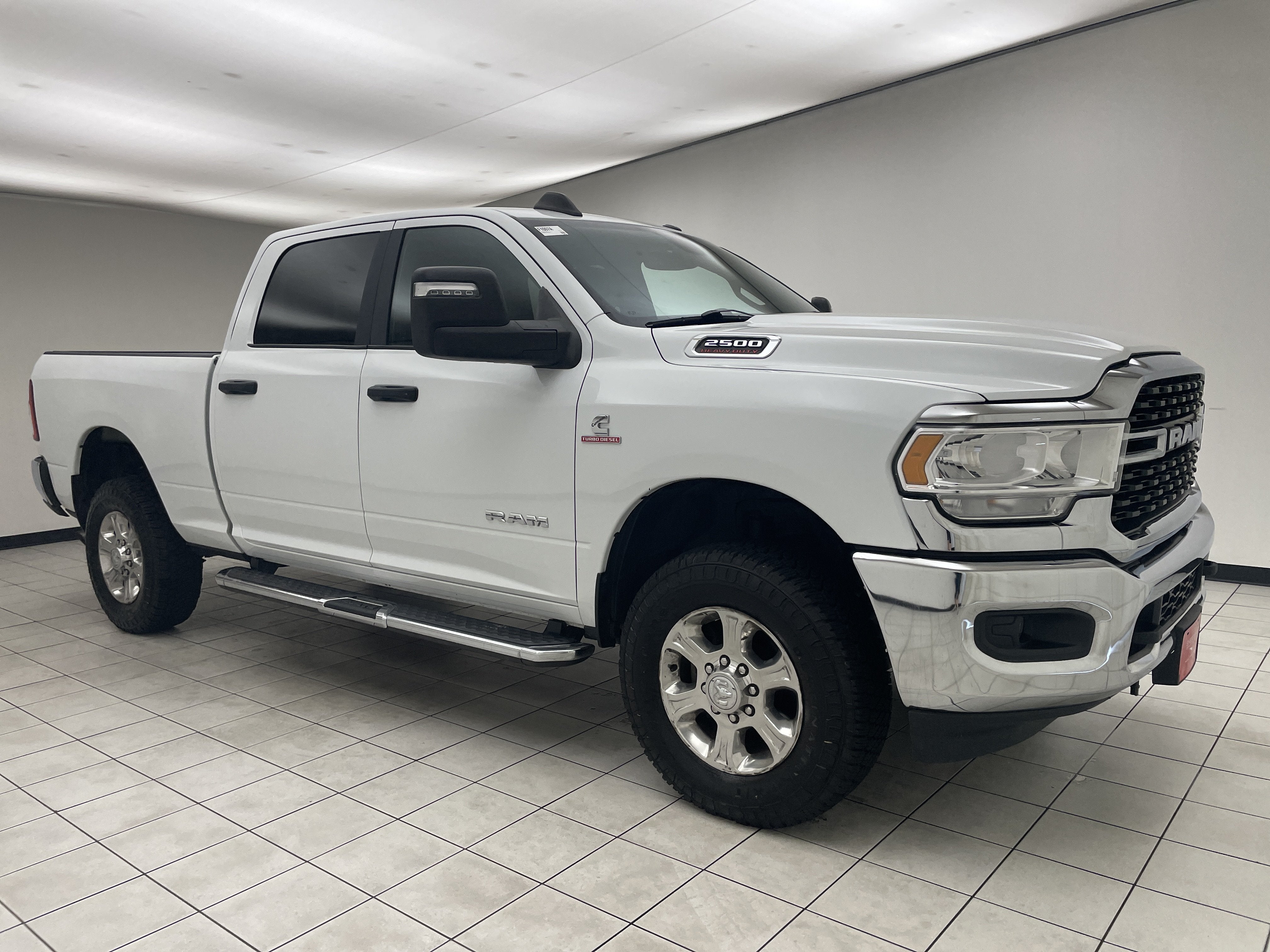 2023 RAM 2500 Big Horn Crew Cab 4x4 6'4' Box