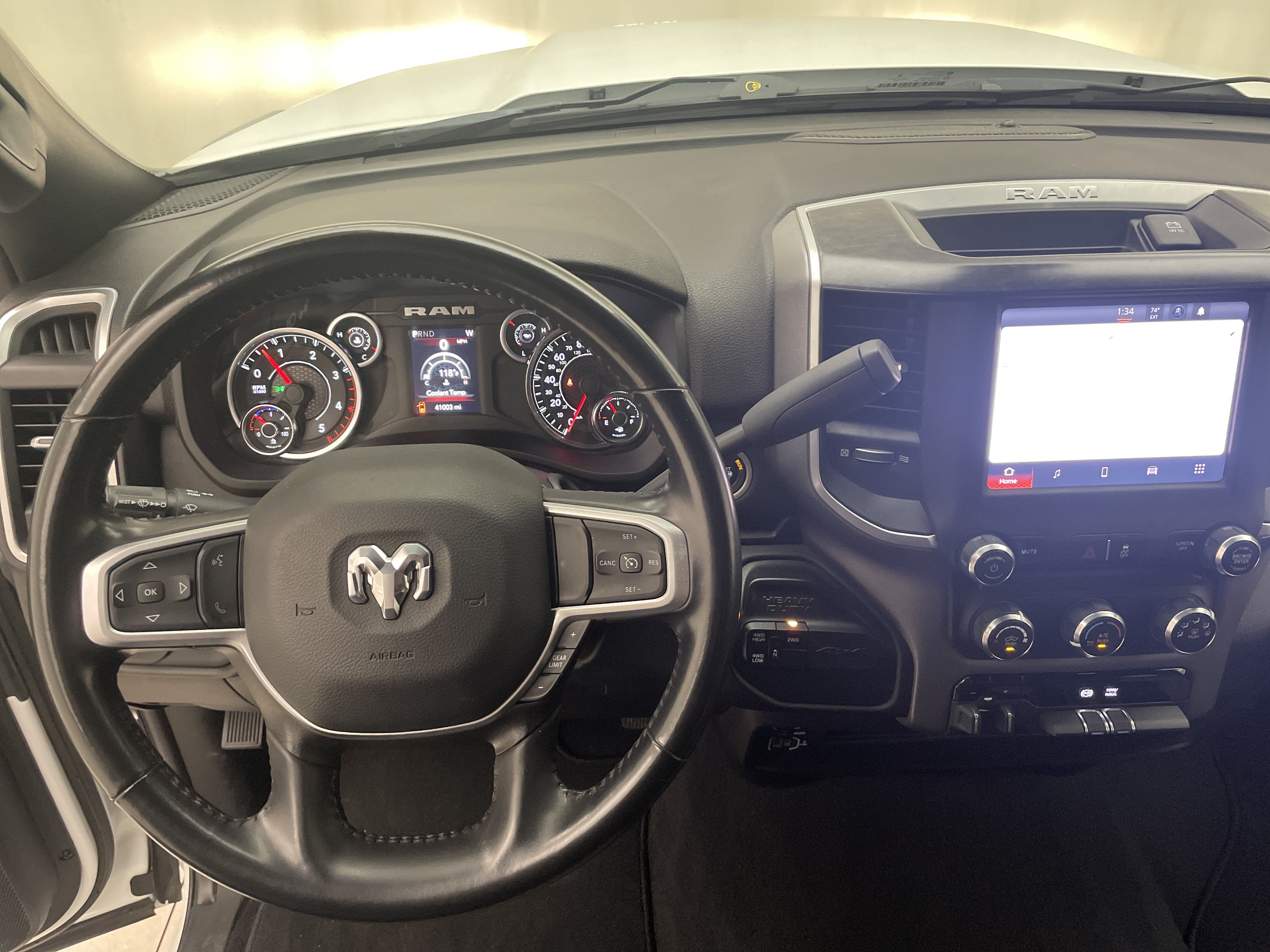 2023 RAM 2500 Big Horn Crew Cab 4x4 6'4' Box
