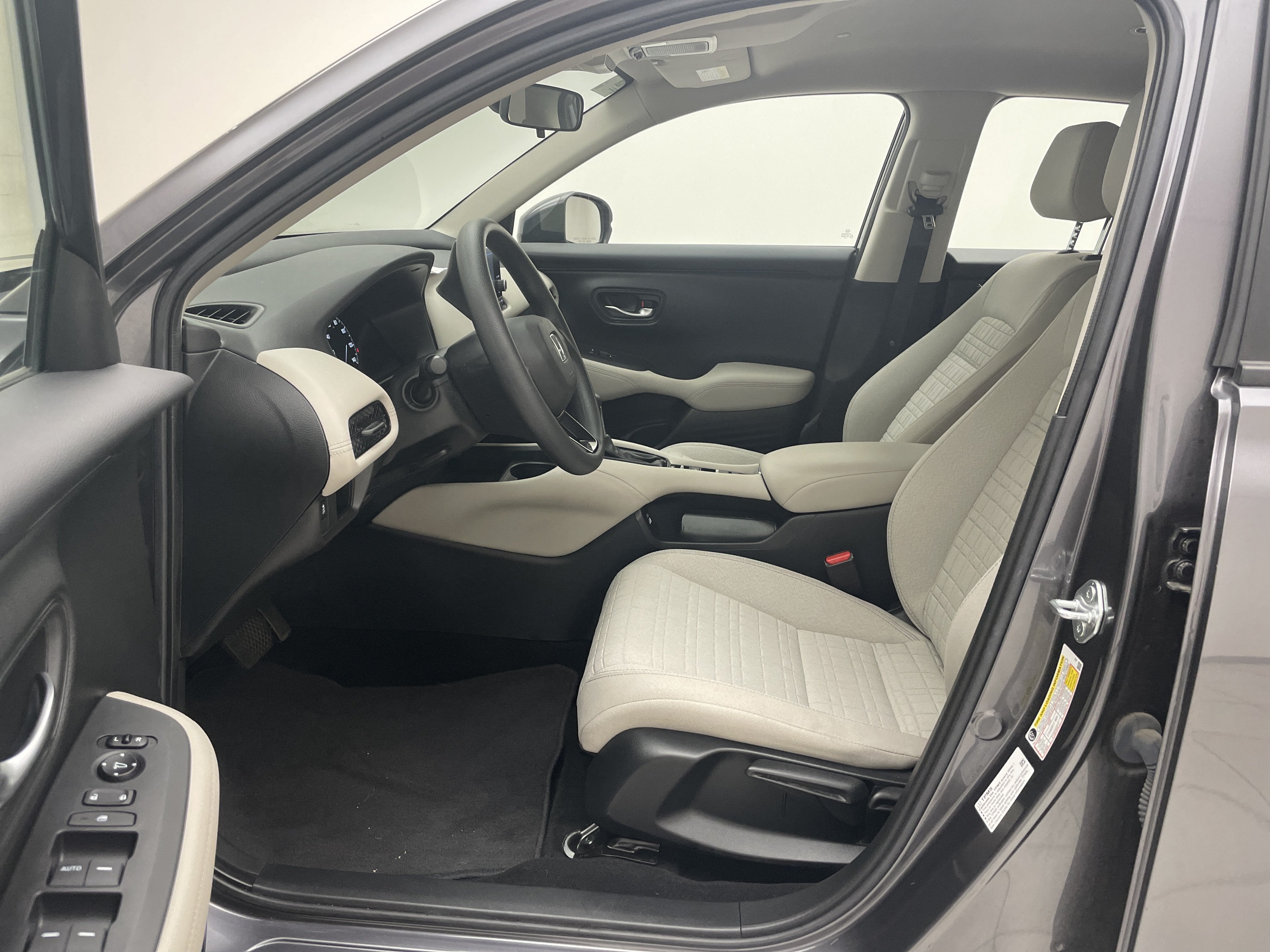 2023 Honda HR-V 2WD LX
