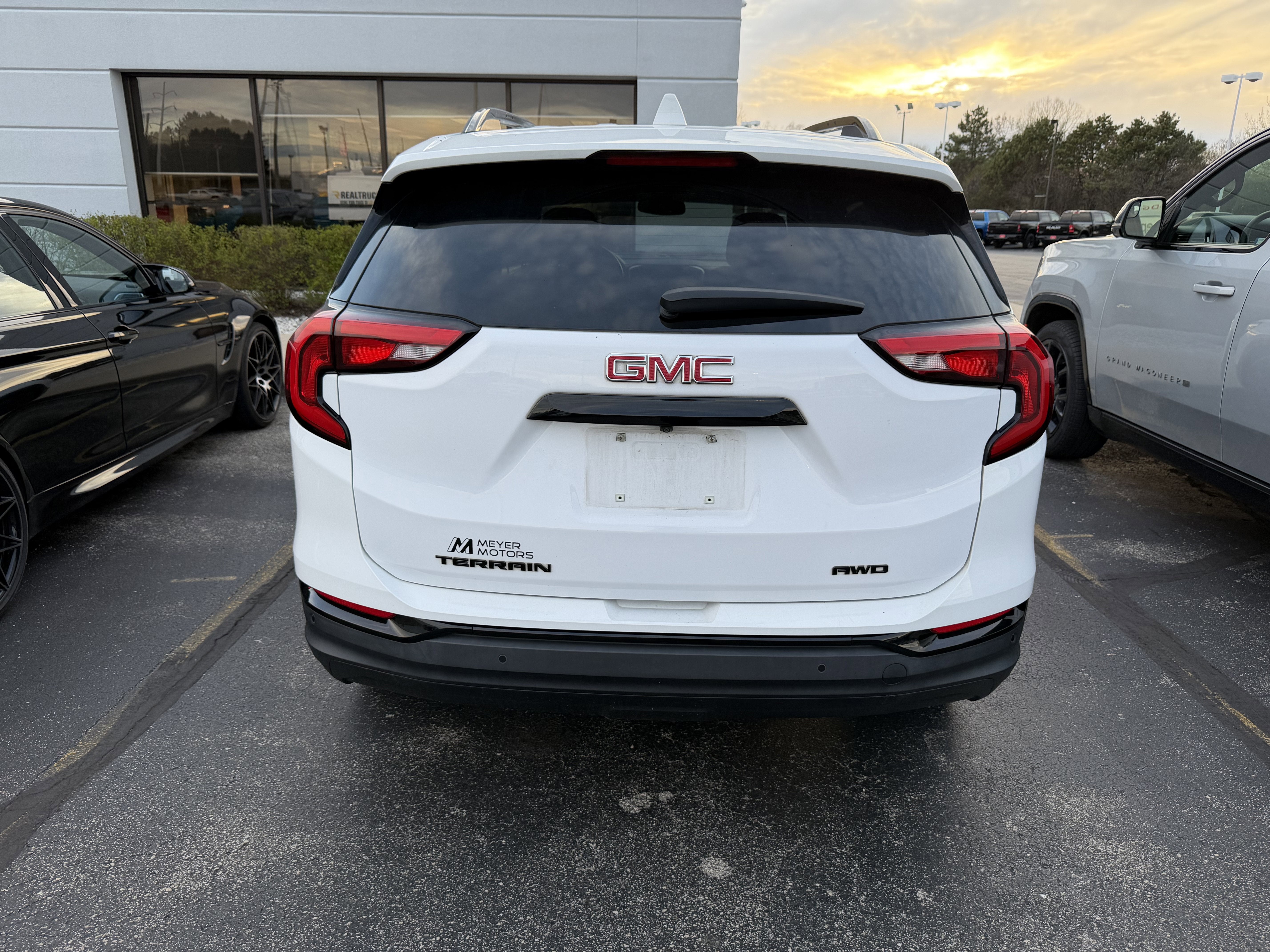 2020 GMC Terrain AWD SLE