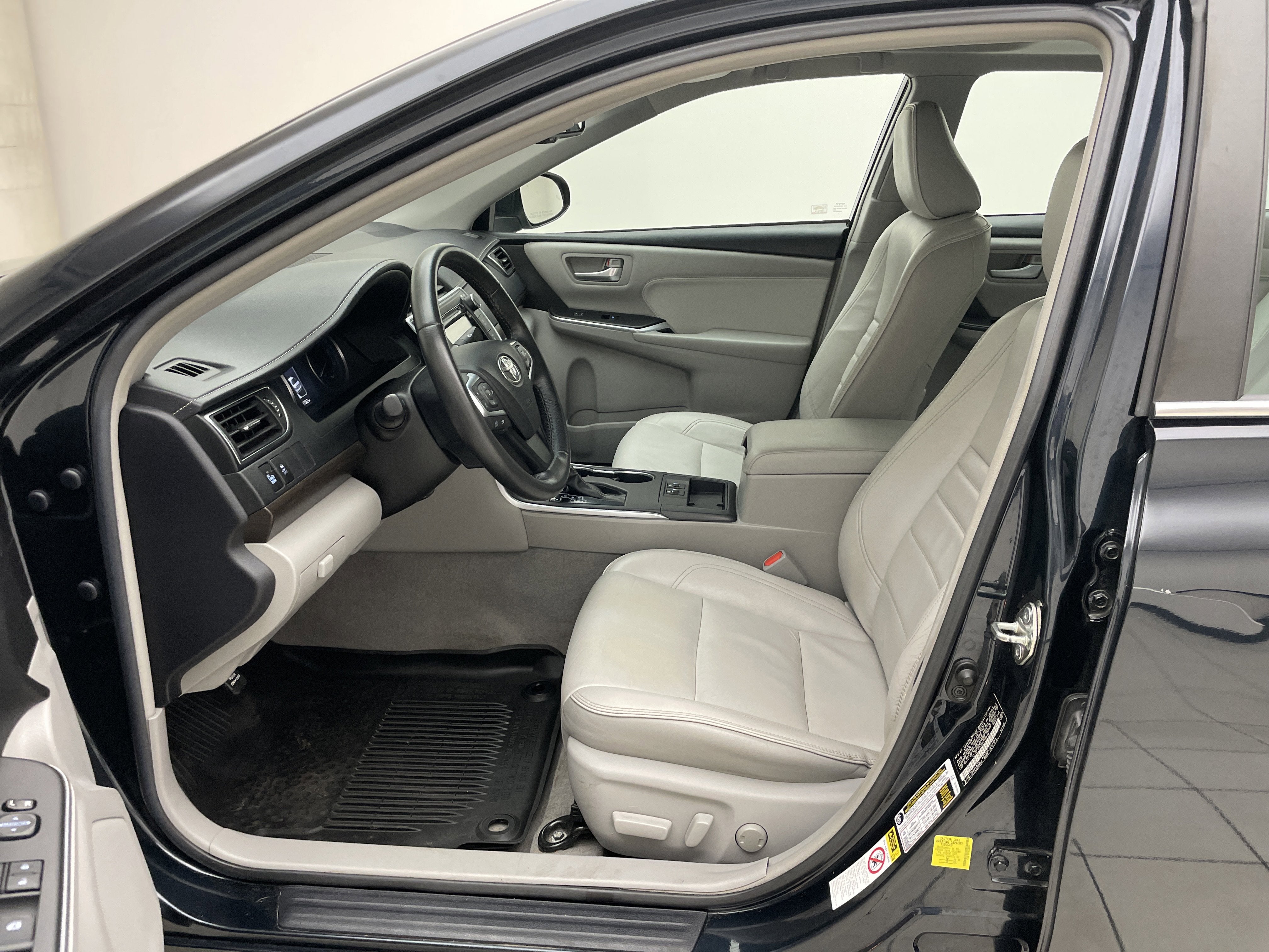 2017 Toyota Camry XLE