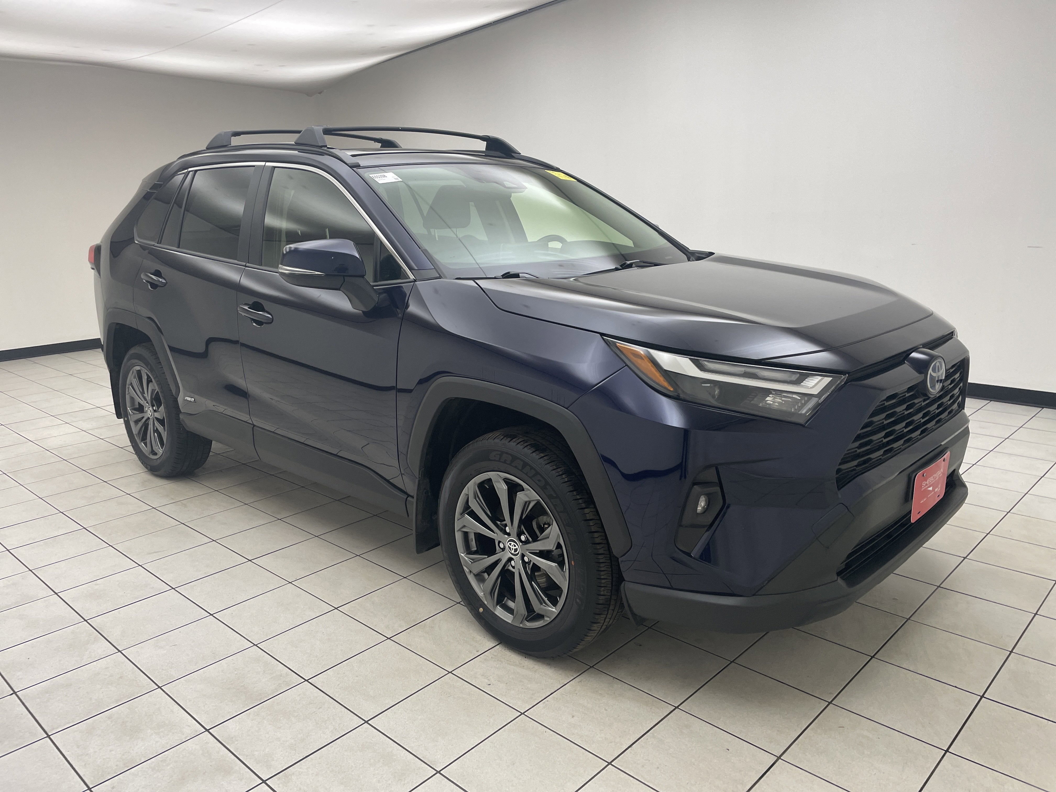 2023 Toyota RAV4 Hybrid XLE Premium