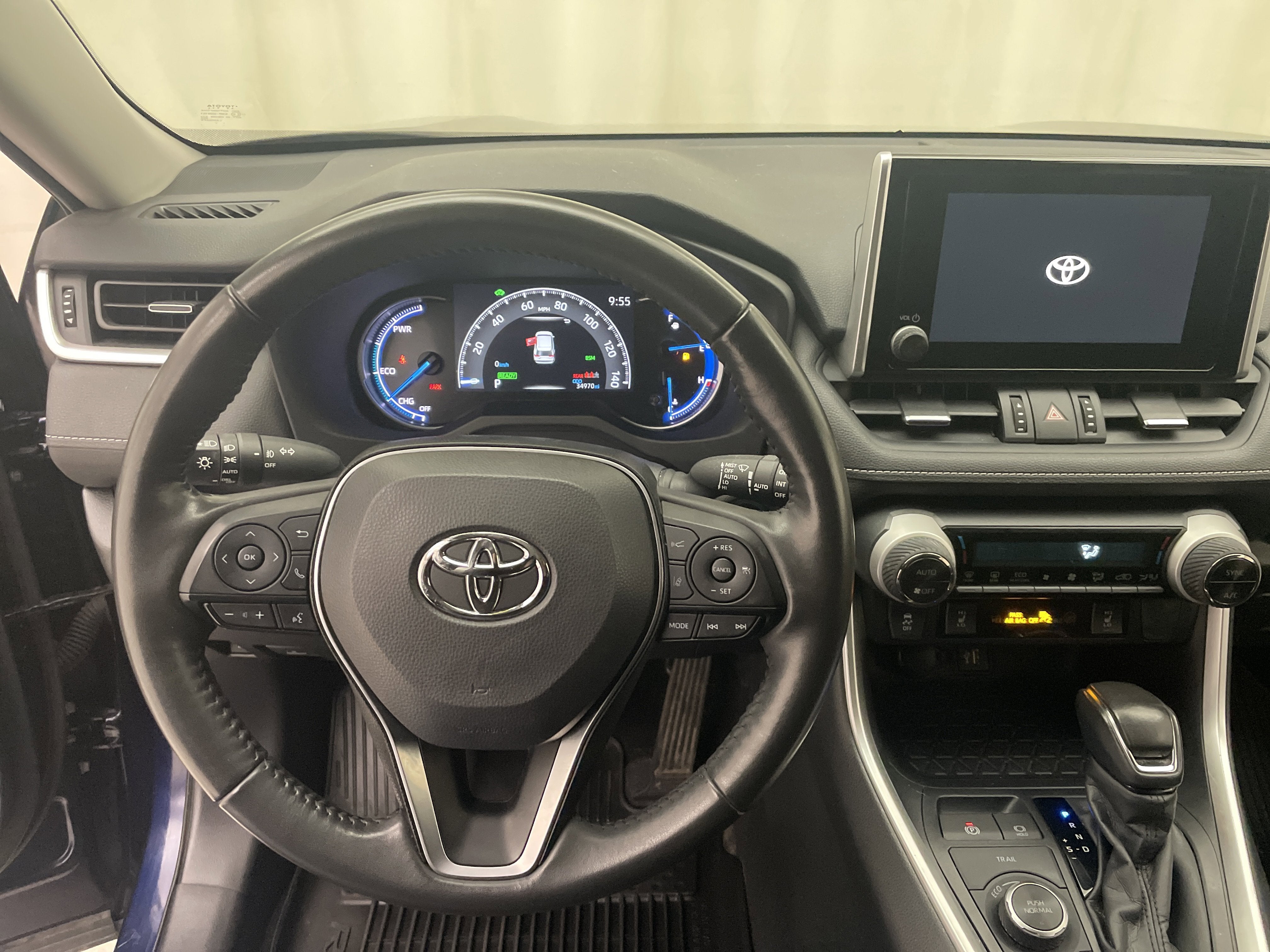 2023 Toyota RAV4 Hybrid XLE Premium