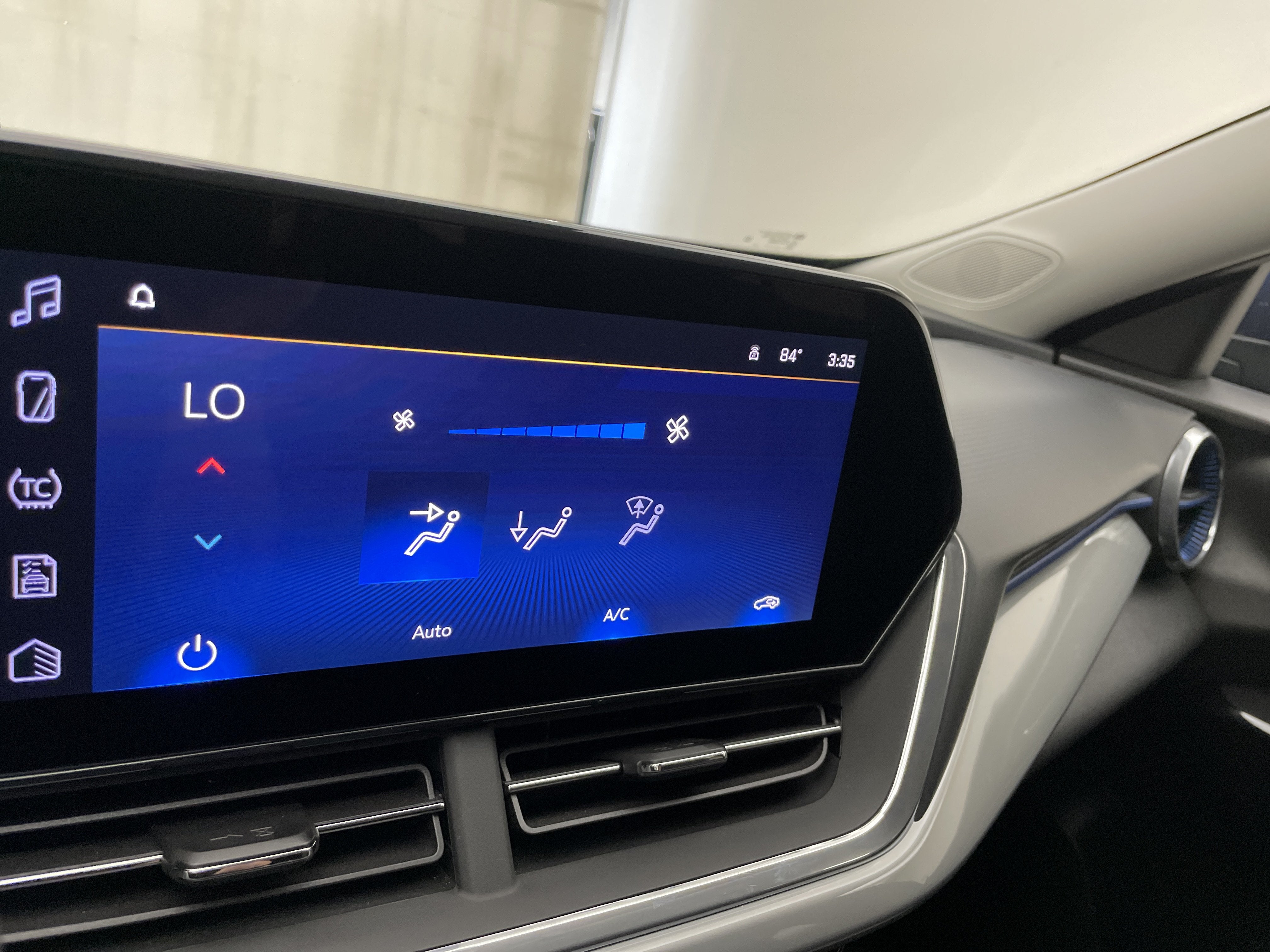 2024 Chevrolet Trax FWD LT