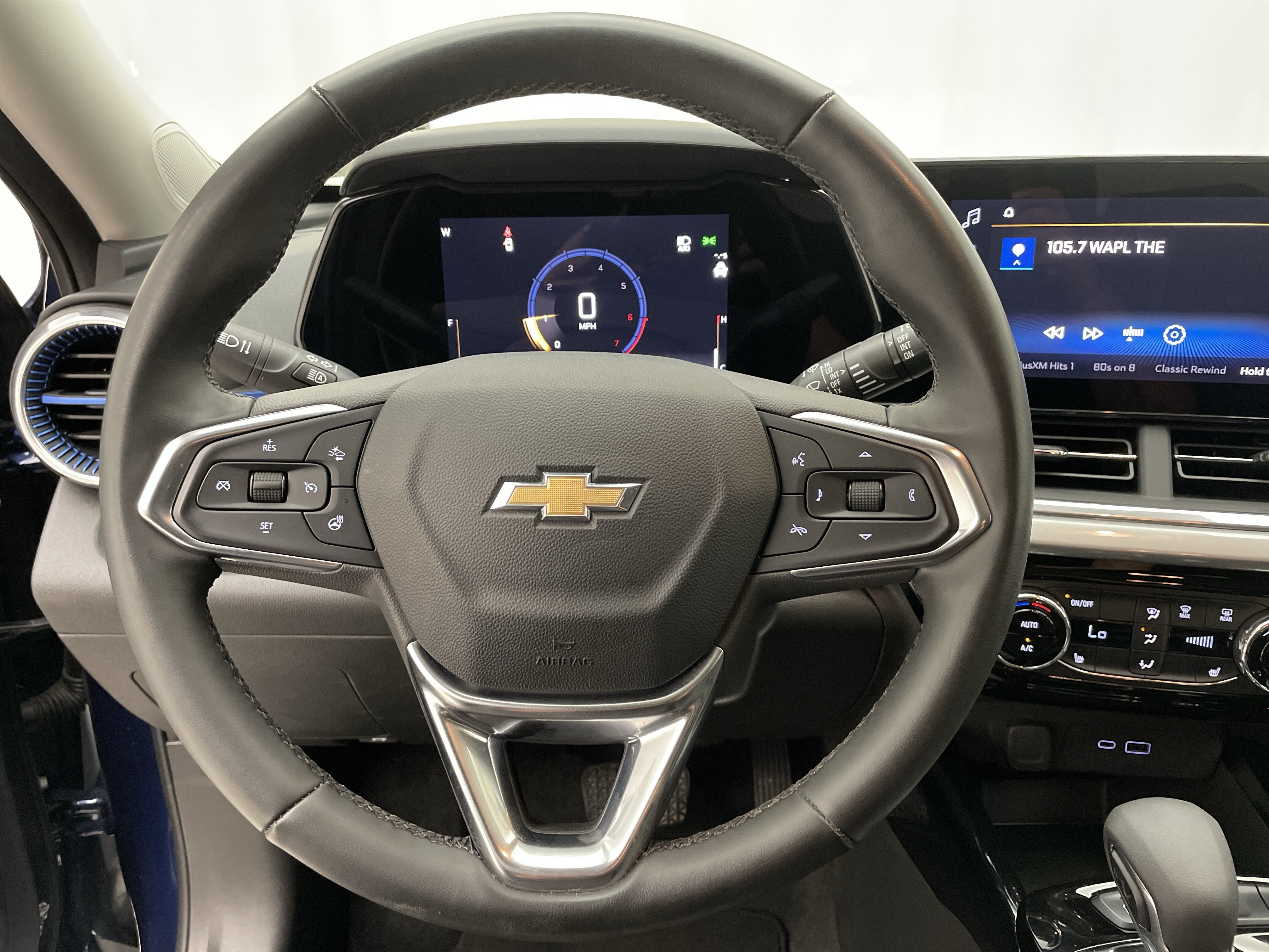 2024 Chevrolet Trax FWD LT